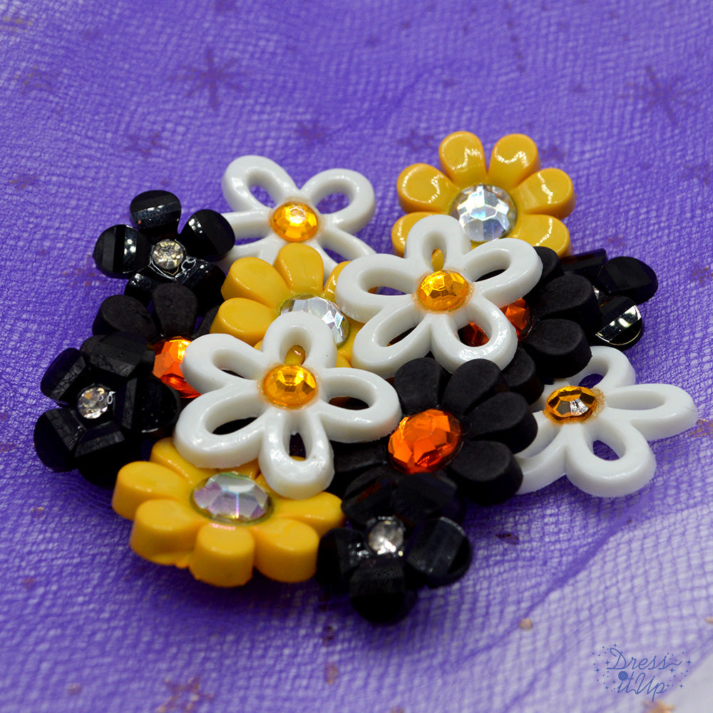 Boo-tiful Flowers Yellow Black Orange Flower Buttons