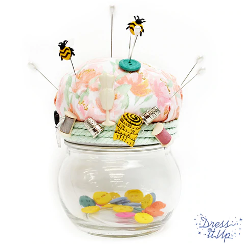 dress-it-up-pin-cushion-project