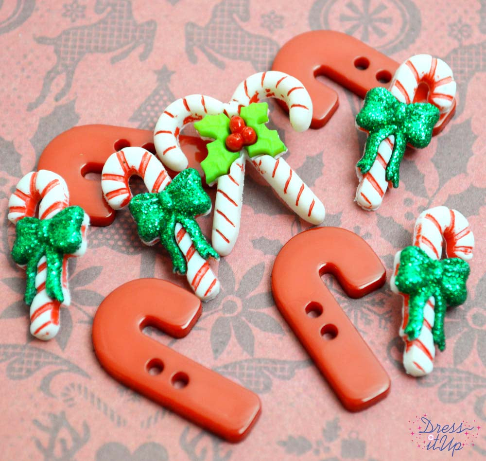 Dress-it-up-button-shop-candy-stripped-christmas-beauty